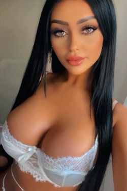 Profile picture of Melia at our escort agency