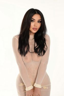 Rosalines profile picture at our escort agency